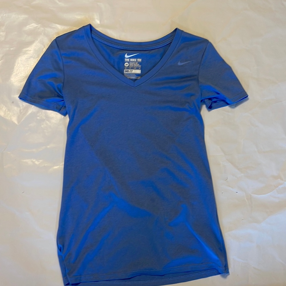 The Nike tee dri fit top